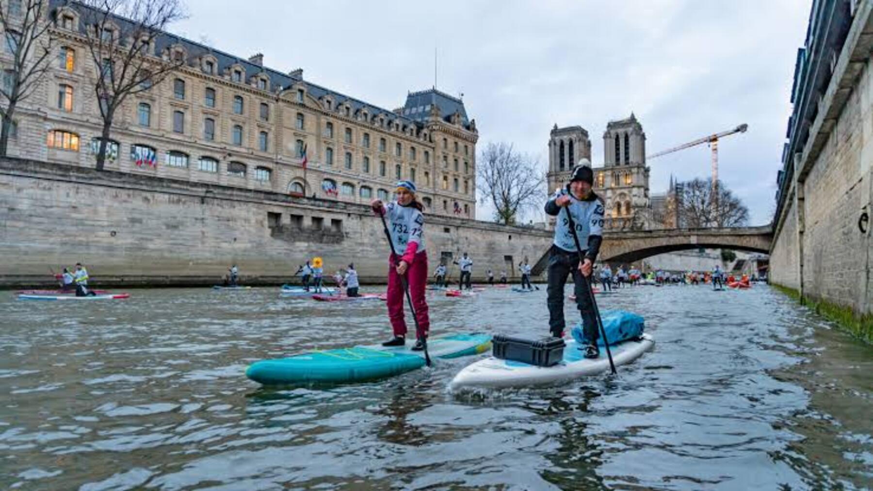 Paris Seine River Stand‑Up Paddleboarding
