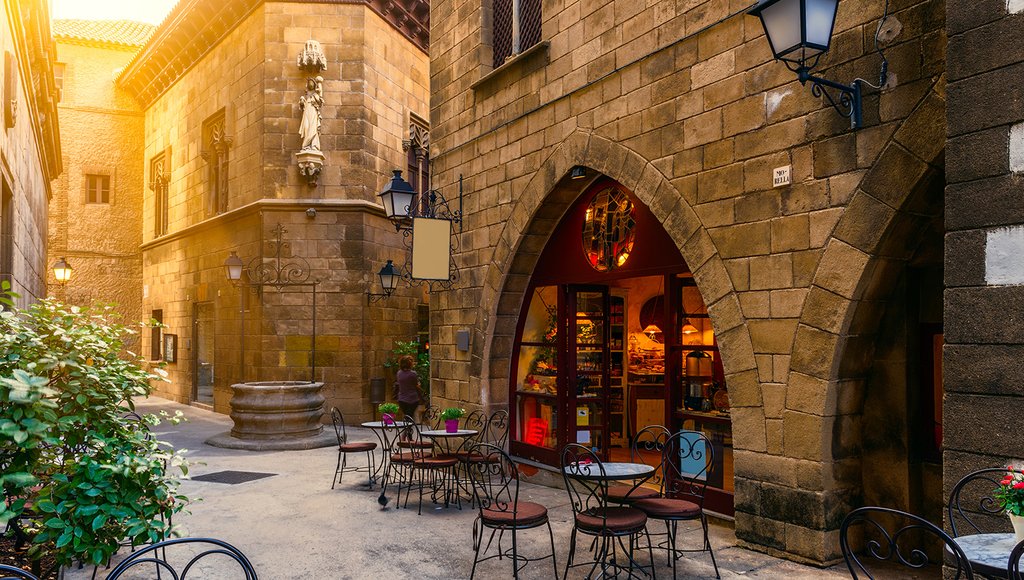 Casa Batlló & Gothic Quarter Tapas Trail